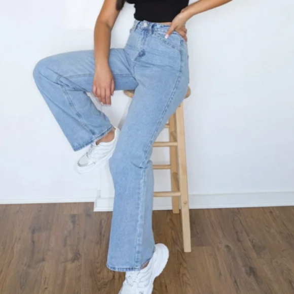 High Waisted Straight Leg Jeans
